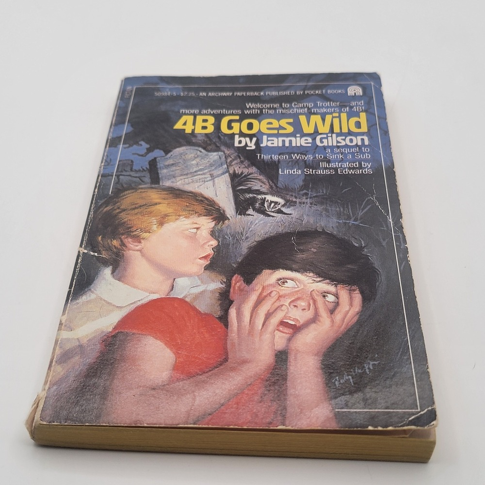 Jamie Gilson 4B Goes Wild Paperback‎ 1983 Archway Middle Grade Fiction Fair